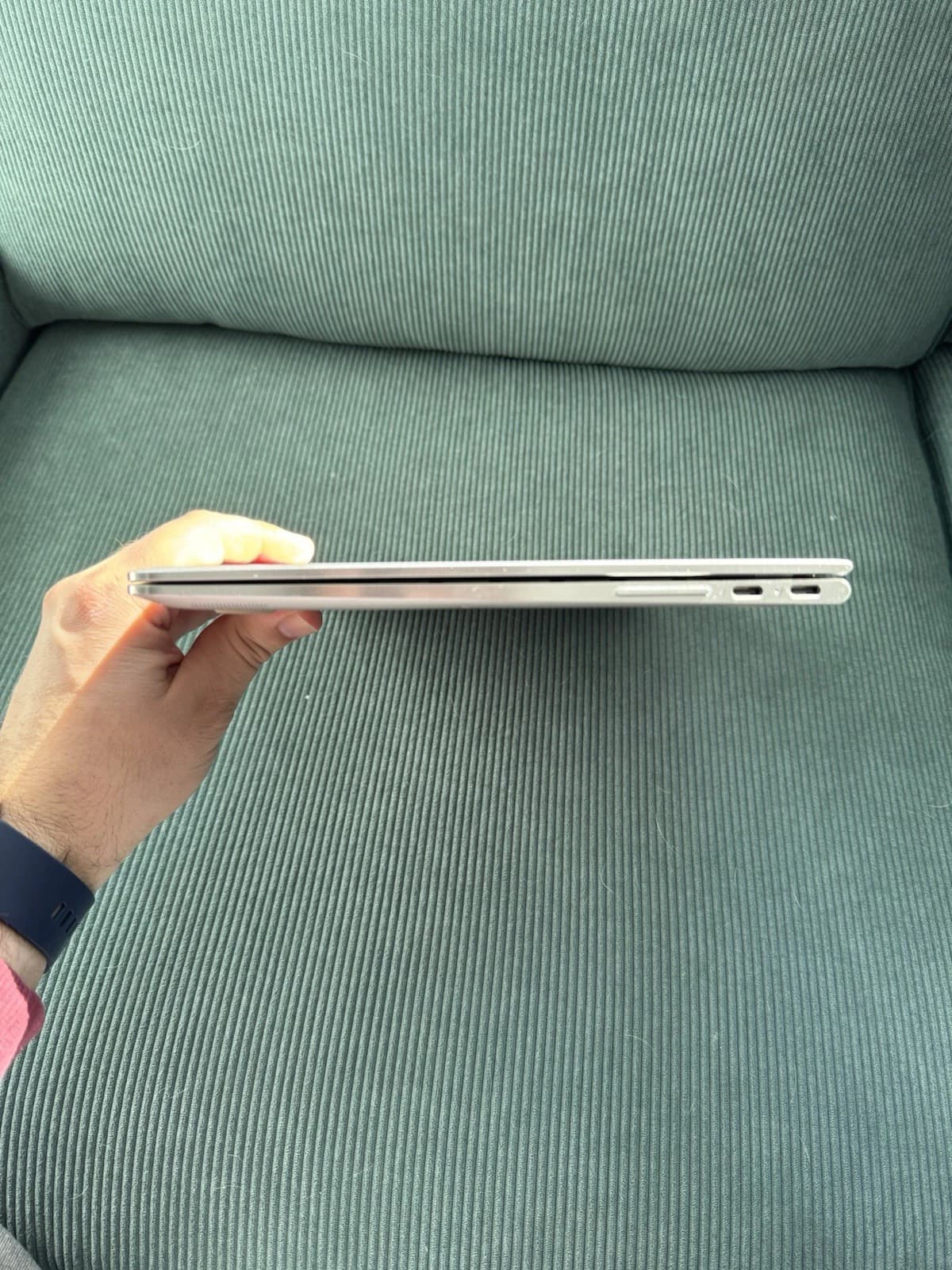 HP Spectre x360 13-ae0xx 2-in-1 Convertible Laptop, 13.3" FHD Touchscreen, Intel Core i7-8550U (8th Gen), 16GB RAM, 256GB SSD, Windows 11 Home, Backlit Keyboard 4